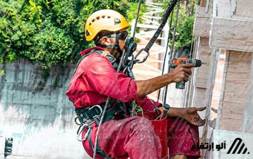 راهنمای جامع پیچ و رولپلاک نما ساختمان