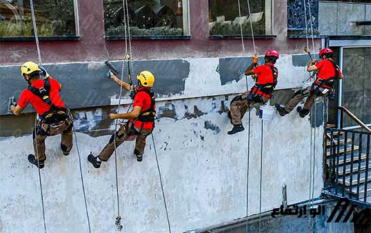 مزایای رنگ آمیزی نمای ساختمان با استفاده از دسترسی با طناب 1 مزایای رنگ آمیزی نمای ساختمان