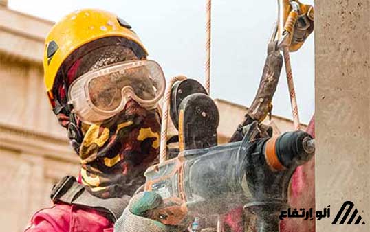 راهنمای جامع پیچ و رولپلاک نما ساختمان