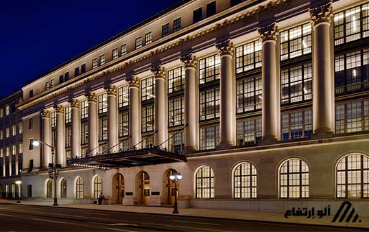 نورپردازی نمای ساختمان شبانه